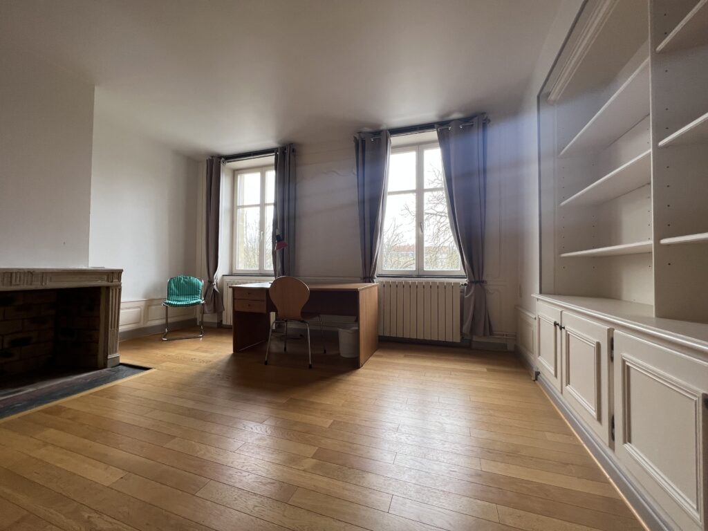 Appartement 4 pièces meublé