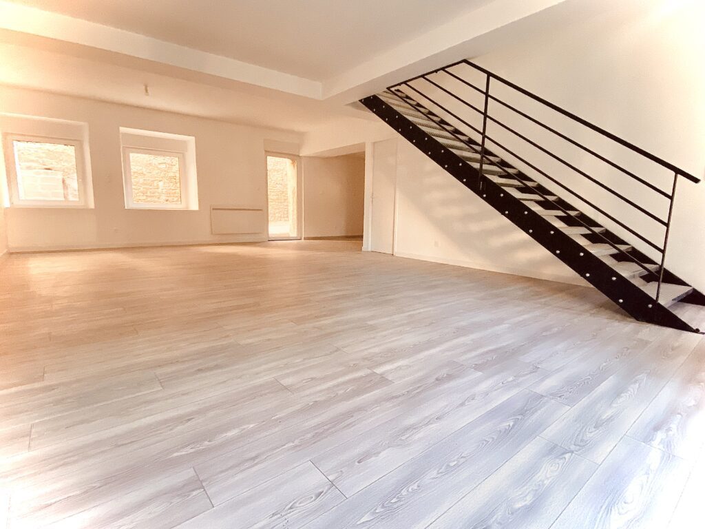 Maison avec terrasse