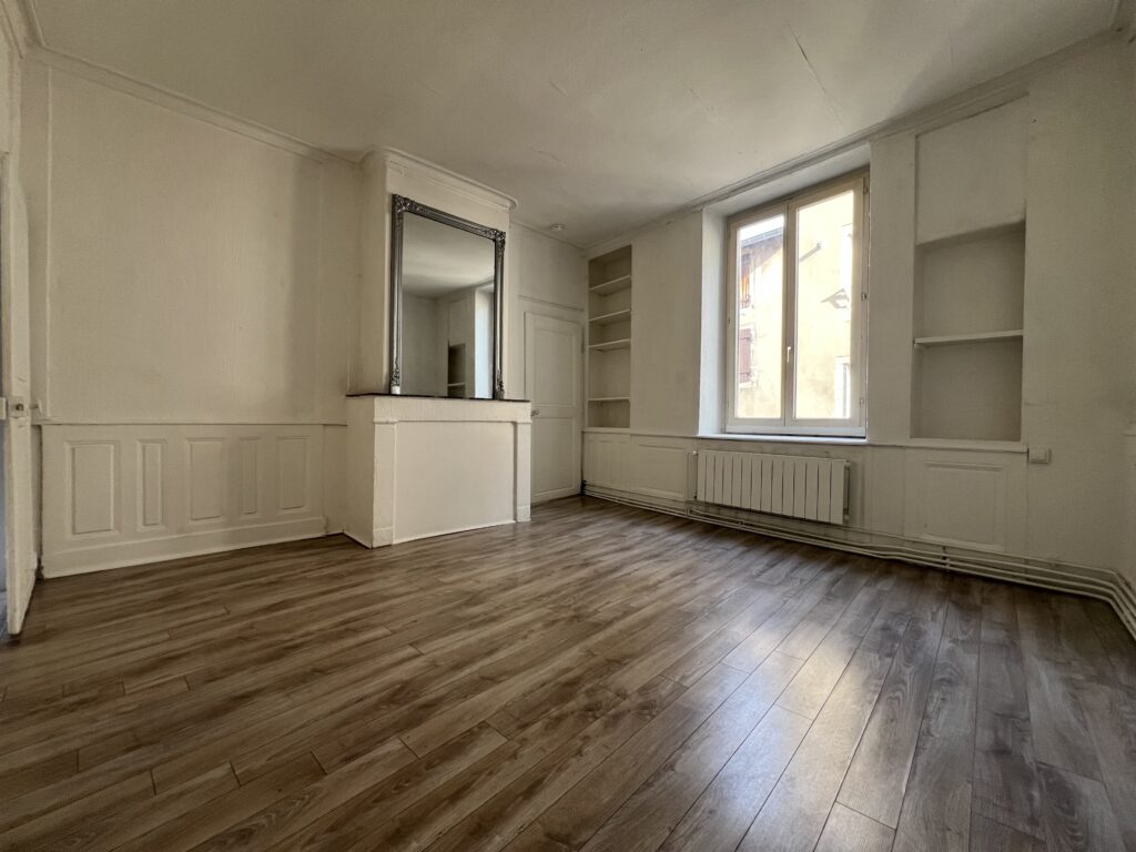 Appartement T3 vieille ville